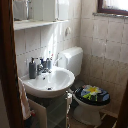 Tristan Apartment