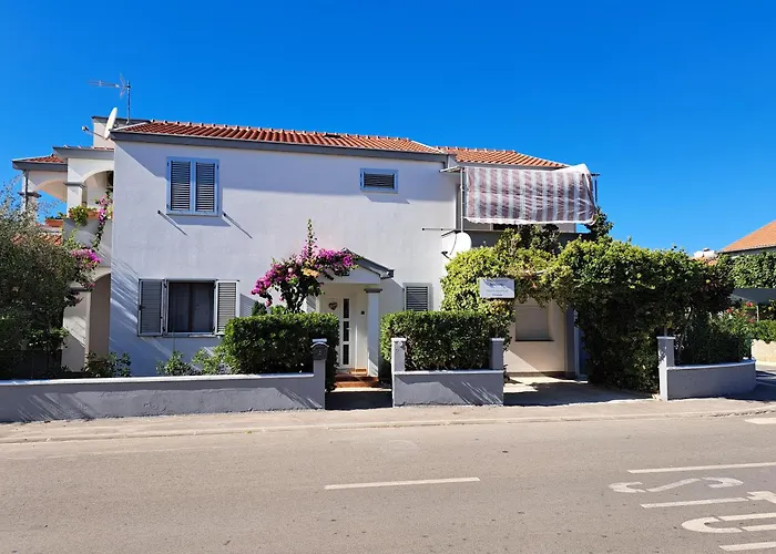 Διαμέρισμα Tristan *